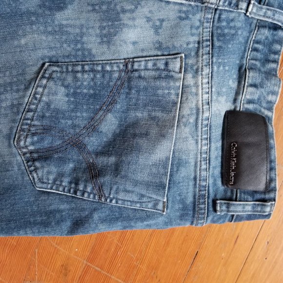 Calvin Klein Slim Jeans (stretchy) - Picture 8 of 10